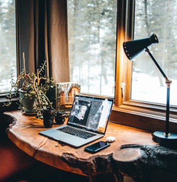 LED护眼台灯（USB充电）